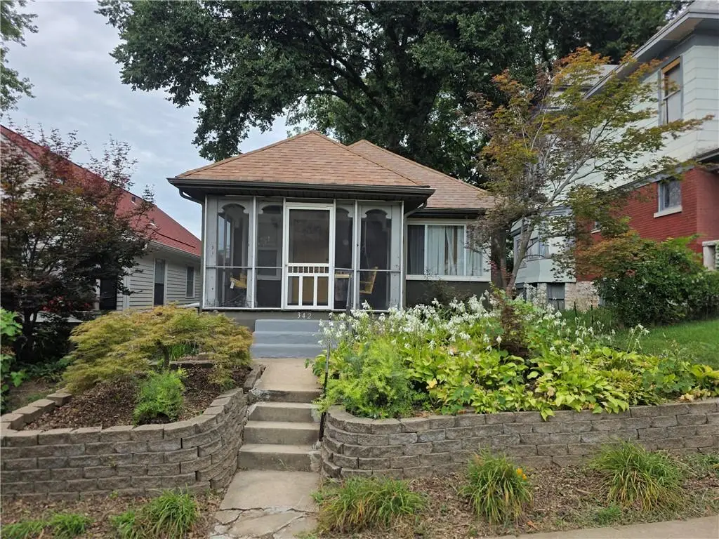342 N Oakley Avenue, Kansas City, MO 64123 - #1