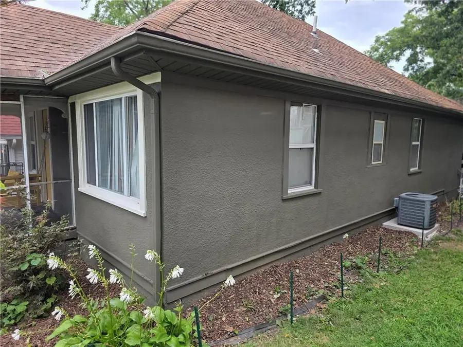 342 N Oakley Avenue, Kansas City, MO 64123 - #3