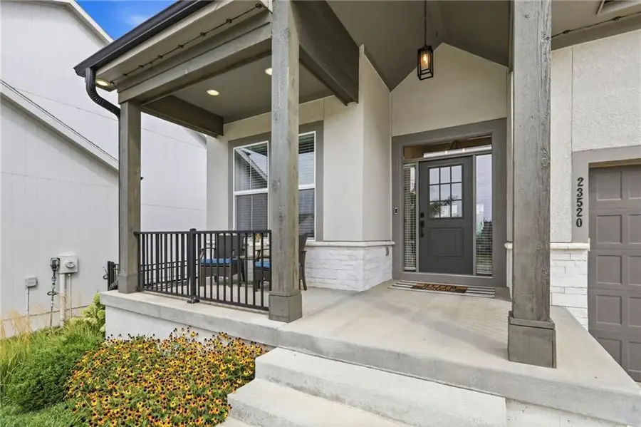 23520 W 90th Street, Lenexa, KS 66227 - #2