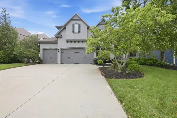 24913 W 98th Street, Lenexa, KS 66227