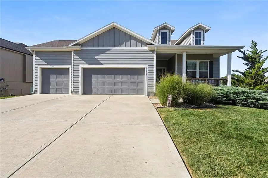 24814 W 144th Terrace, Olathe, KS 66061 - #2
