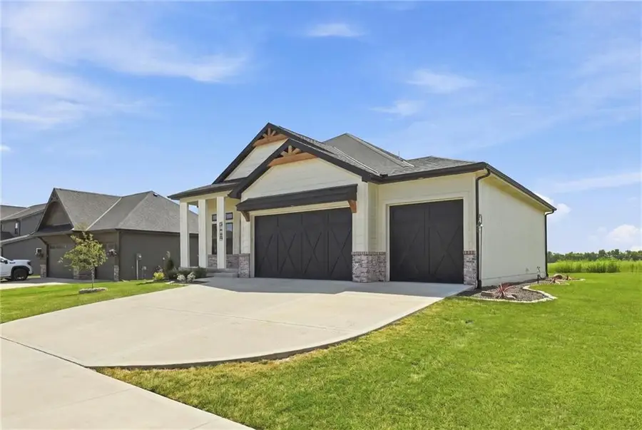 31749 W 168th Court, Gardner, KS 66030 - #2