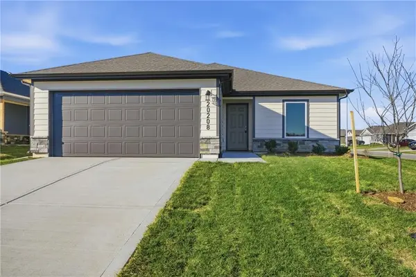 891 N Pear Street, Gardner, KS 66030