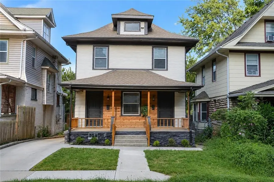 4110 Charlotte Street, Kansas City, MO 64110 - #2