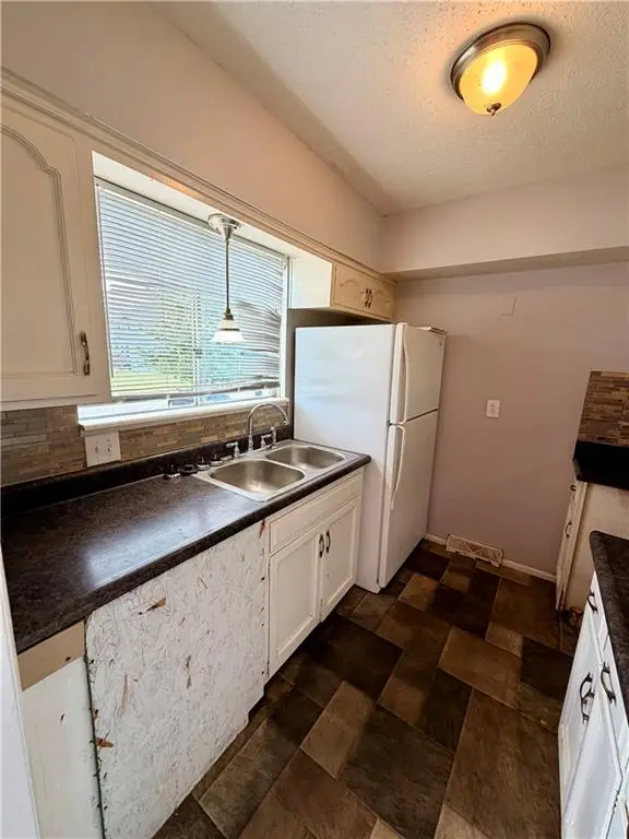 11511 Richmond Avenue, Kansas City, MO 64134 - #3