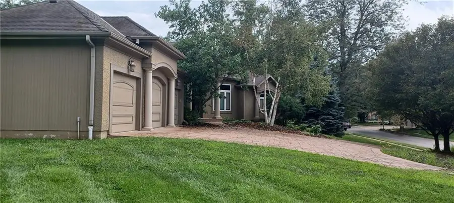 6209 N Mattox Road, Kansas City, MO 64151 - #2