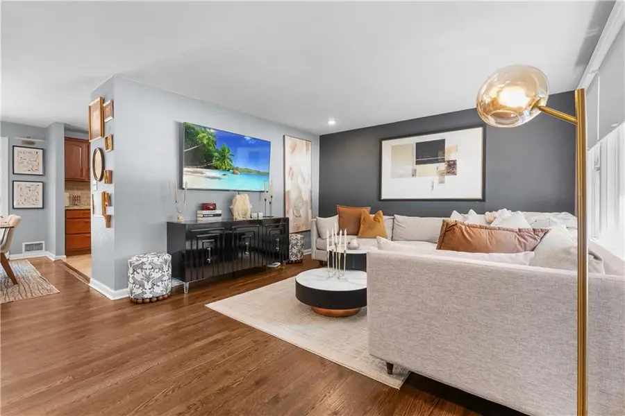 5508 W 71st Street, Prairie Village, KS 66208 - #3