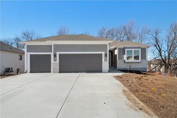 25986 W 140th Street, Olathe, KS 66061