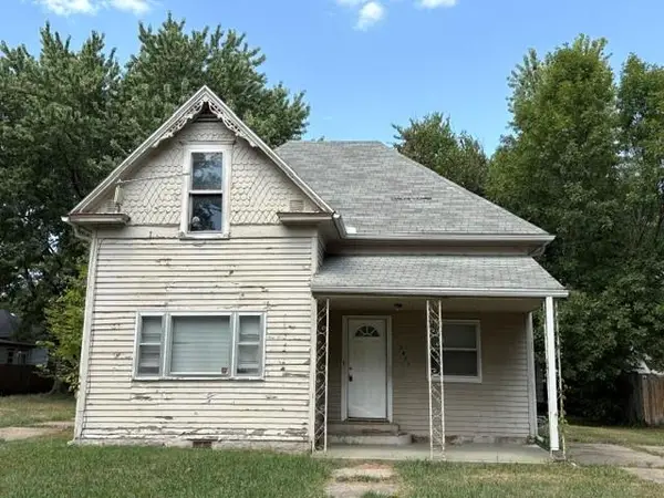 2423 Stevens Avenue, Parsons, KS 67357