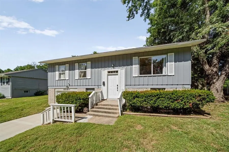 8506 E 91st Street, Kansas City, MO 64138 - #3