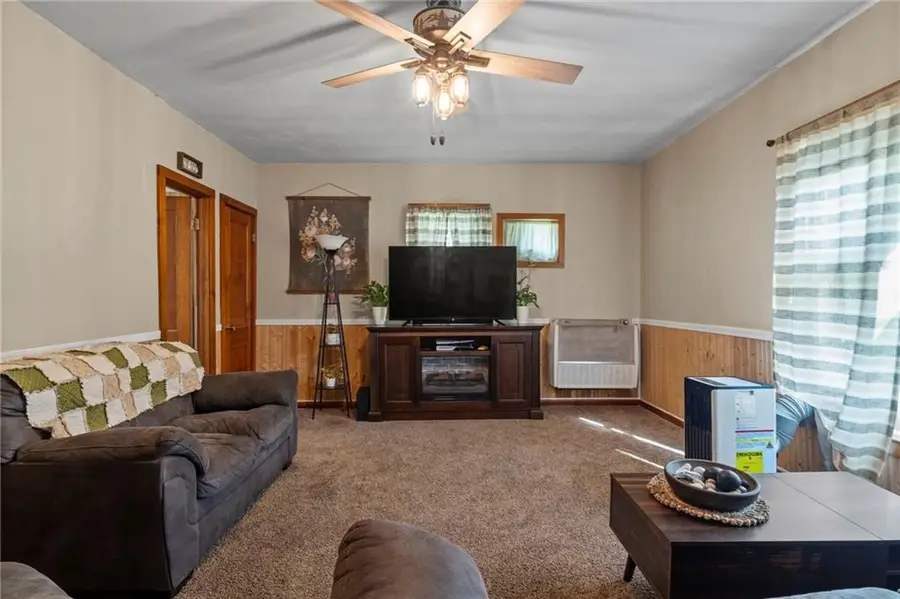 244 Locust Street, Everest, KS 66424 - #3