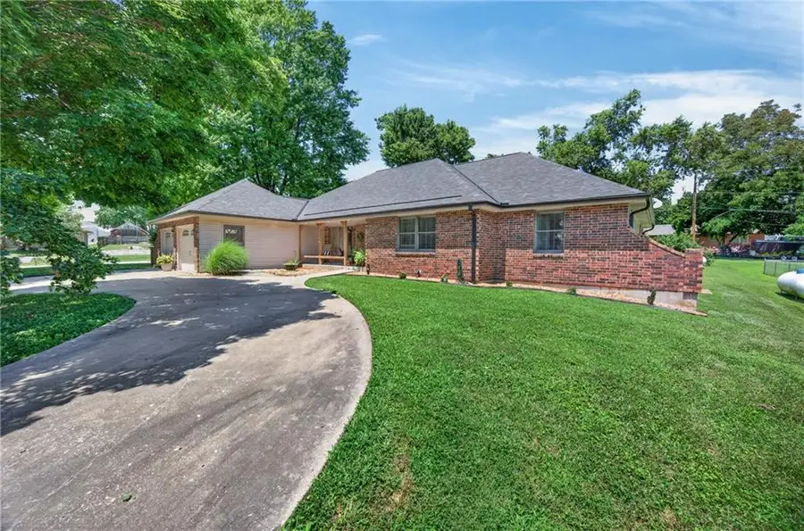 101 E Buford Street, Wellington, MO 64097 - #3