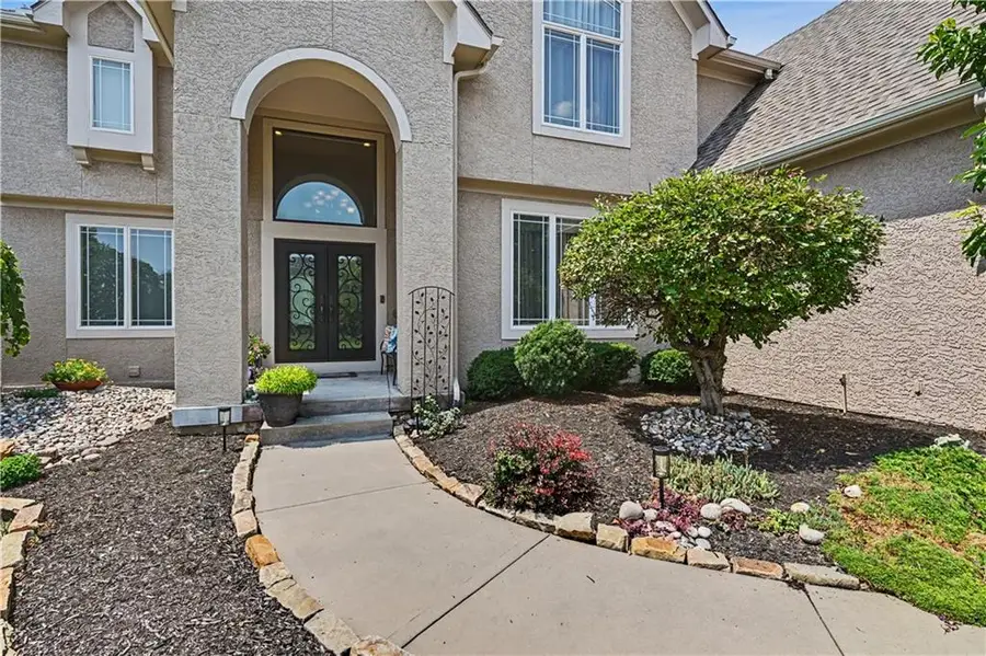 16420 Rosewood Street, Overland Park, KS 66085 - #2
