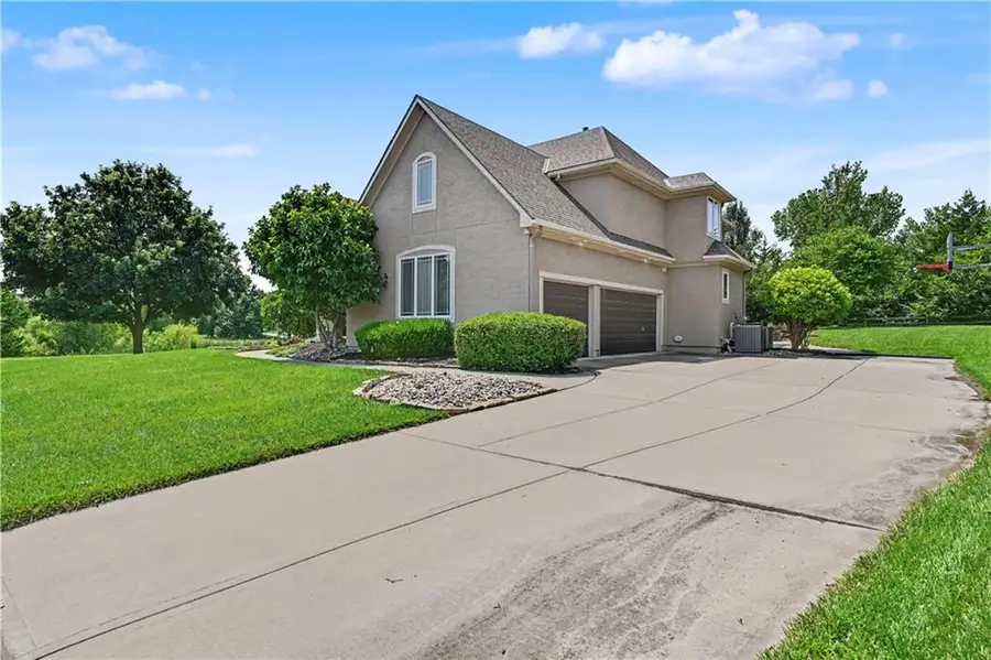 16420 Rosewood Street, Overland Park, KS 66085 - #3