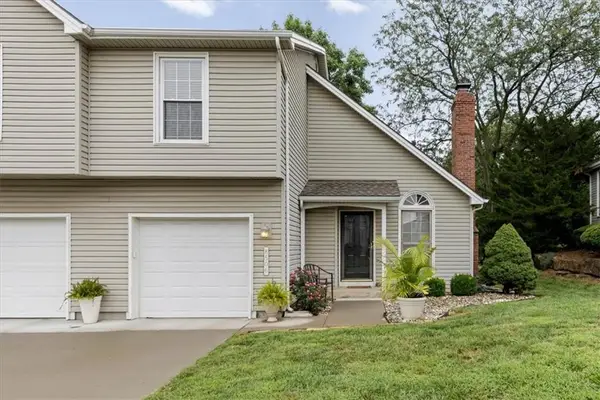 8506 W 109th Terrace, Overland Park, KS 66210