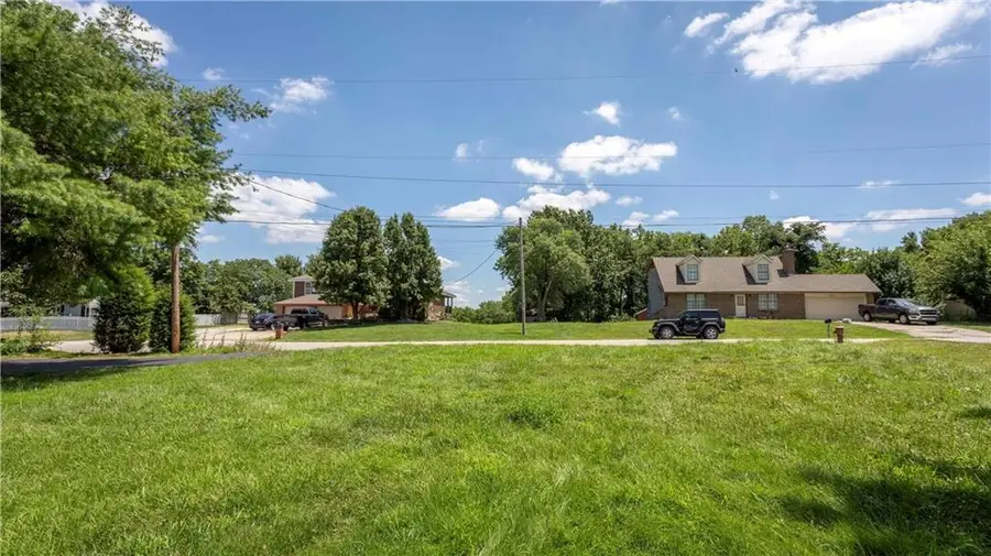 2020 Key Lane, Kansas City, KS 66106 - #2