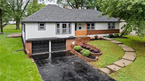 629 E 106th Street, Kansas City, MO 64131