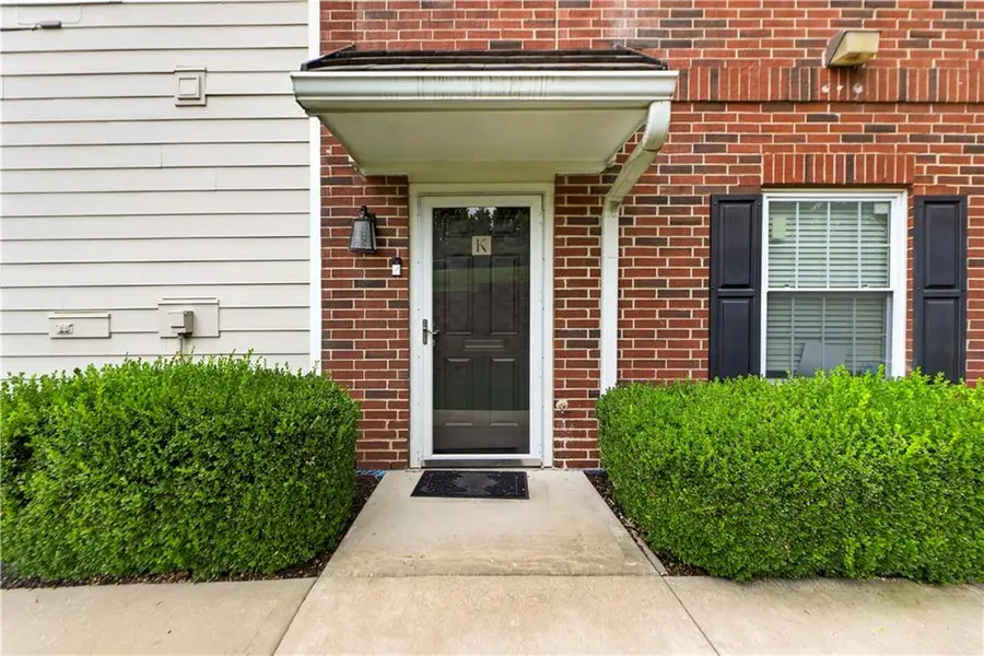 11610 Tomahawk Creek Parkway #K, Leawood, KS 66211 - #2