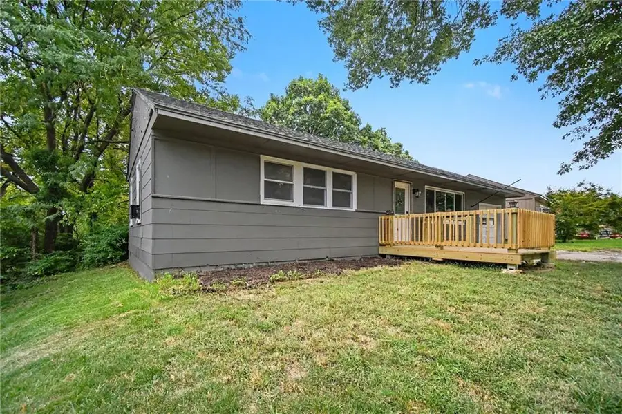 2409 Linden Drive, Kansas City, KS 66106 - #3