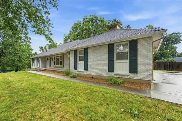 6317 Sterling Avenue, Raytown, MO 64133