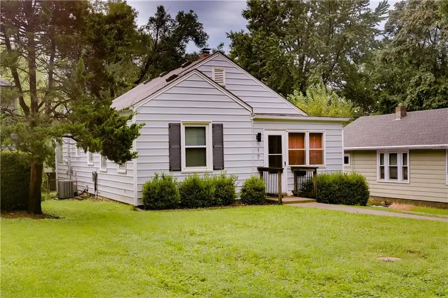 17 W 79th Street, Kansas City, MO 64114 - #3