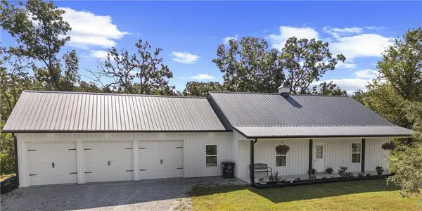 22355 S 1525 Road, Nevada, MO 64772