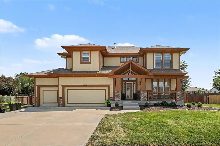 11043 Northridge Drive, Kansas City, KS 66109 - #2