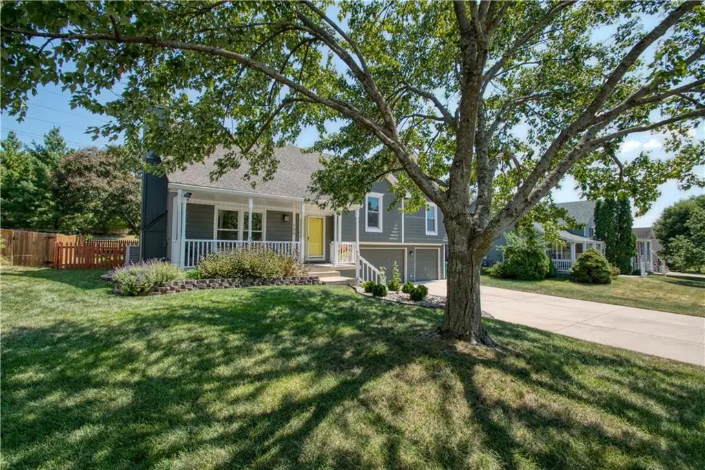 105 SW Tess Drive, Lees Summit, MO 64081 - #1