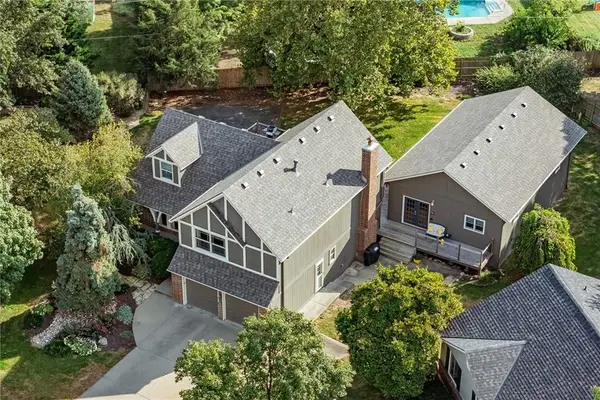 2209 S Scarborough Street, Olathe, KS 66062