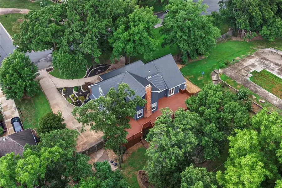 4735 Summit Court, Shawnee, KS 66216 - #3
