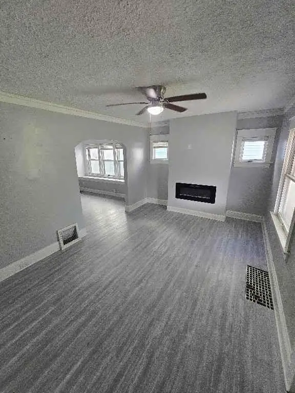 3503 E 25th Street, Kansas City, MO 64127 - #2