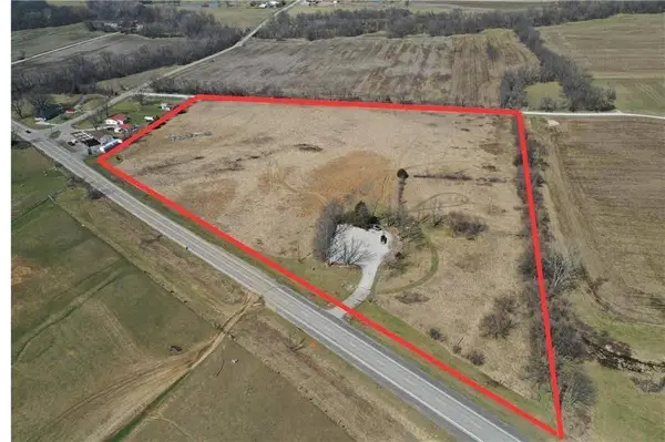 37682 10 Highway, Richmond, MO 64085