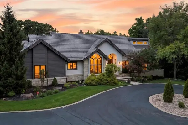 3805 W 123rd Street, Leawood, KS 66209
