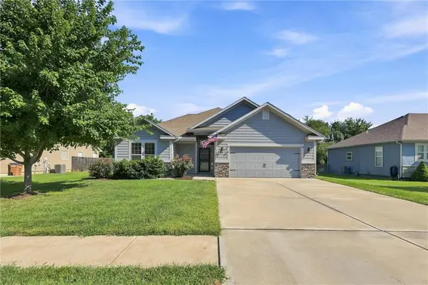 308 E Olive Street, Raymore, MO 64083