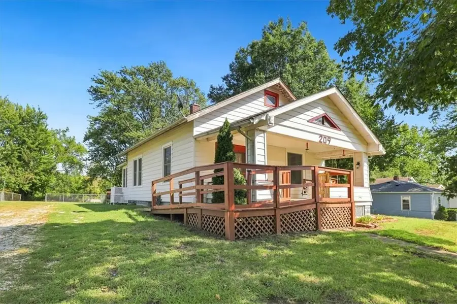 209 Maple Street, Lathrop, MO 64465 - #2