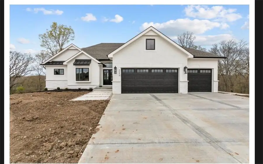 9540 N Madison Avenue, Kansas City, MO 64155 - #2