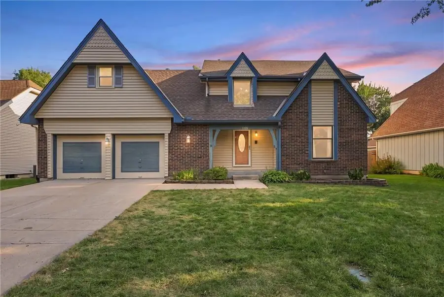 1125 E Sleepy Hollow Drive, Olathe, KS 66062 - #2