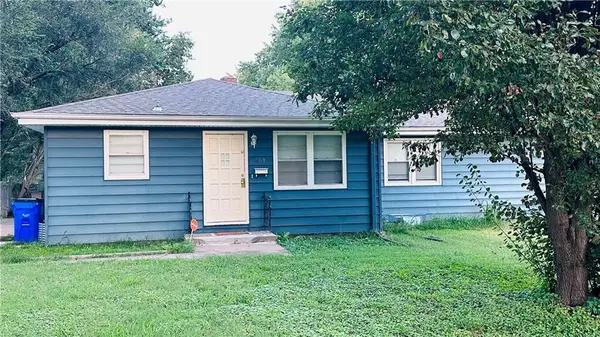 509 SE Browning Avenue, Lee's Summit, MO 64063