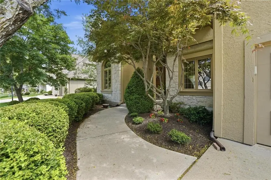 14227 Eby Street, Overland Park, KS 66221 - #3