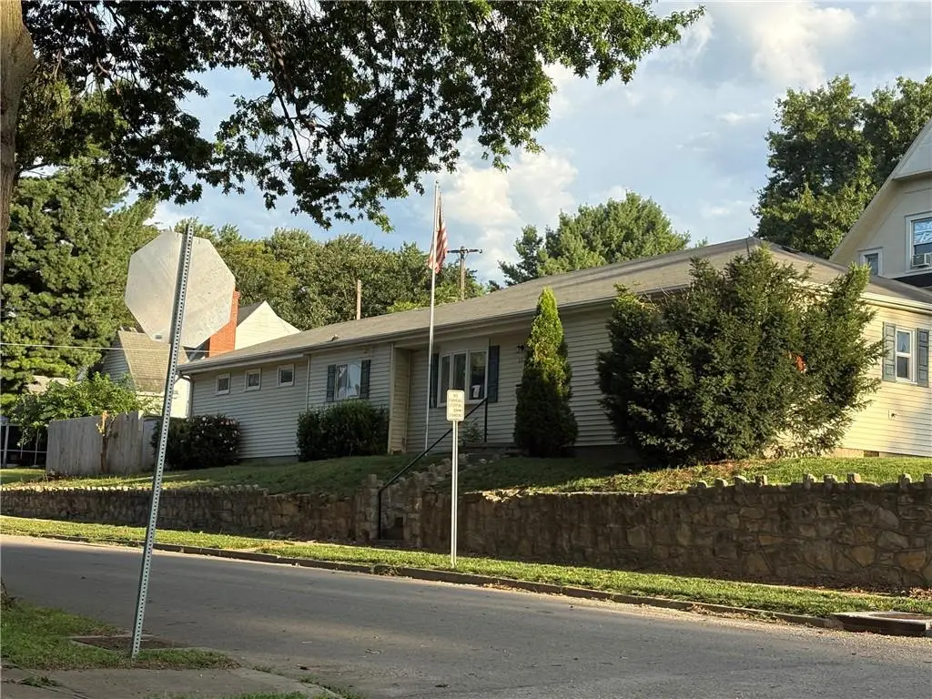 2823 Mulberry Street, Saint Joseph, MO 64501 - #1