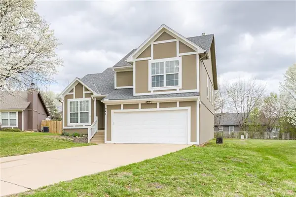 944 N Pine Street, Olathe, KS 66061