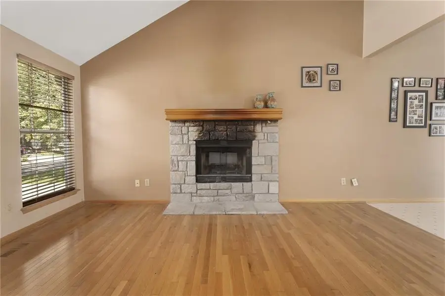 9013 W 48th Terrace, Merriam, KS 66203 - #3