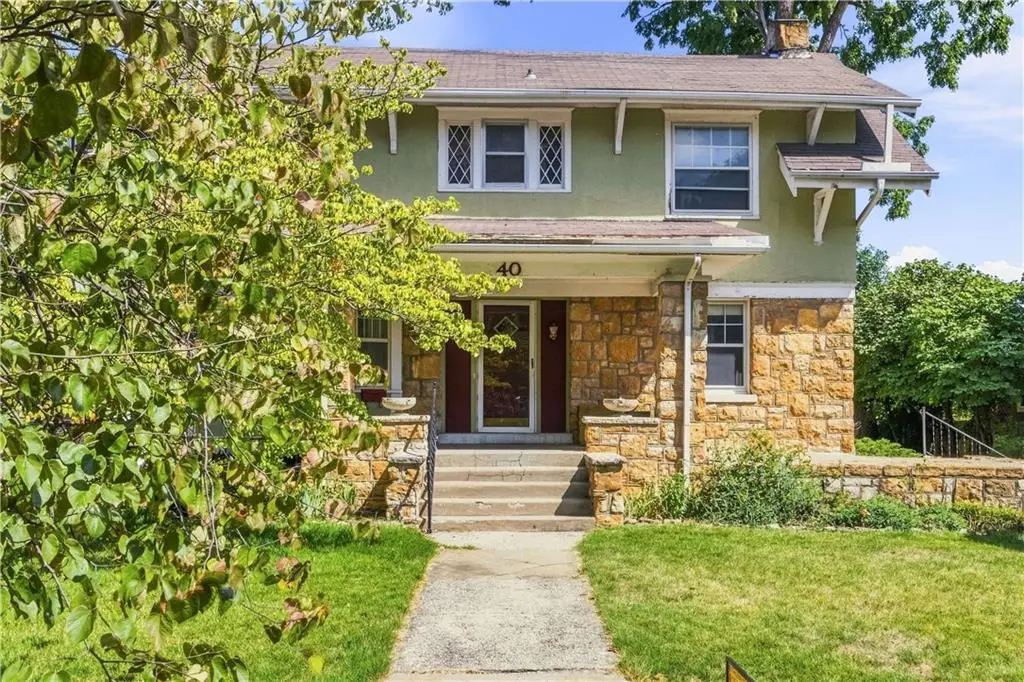 40 E 52nd Street, Kansas City, MO 64112 - #1