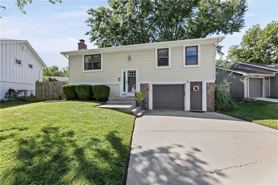 2009 E Arrowhead Drive, Olathe, KS 66062 - #3