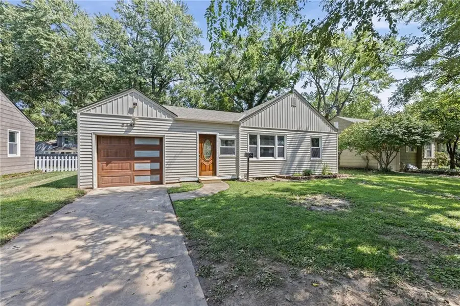 5441 Cedar Street, Roeland Park, KS 66205 - #3