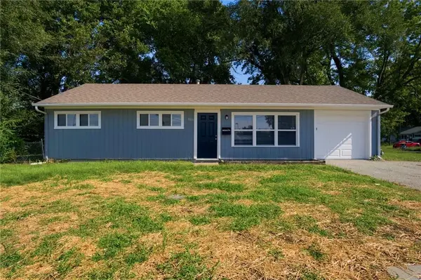 7104 Longview Road, Kansas City, MO 64134