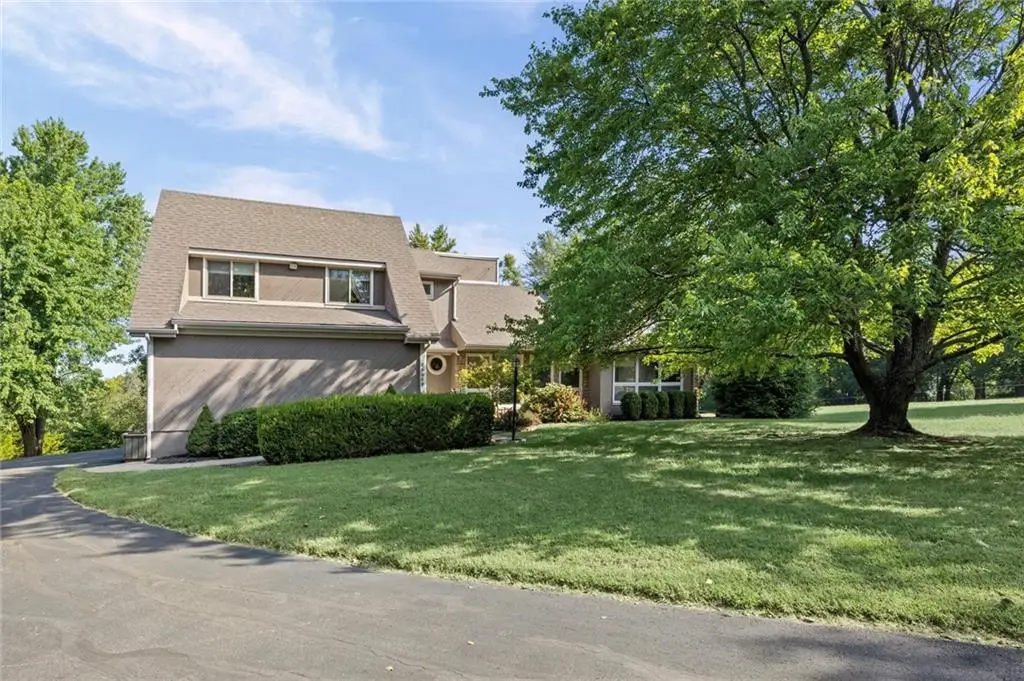 25050 W 129th Terrace, Olathe, KS 66061 - #1