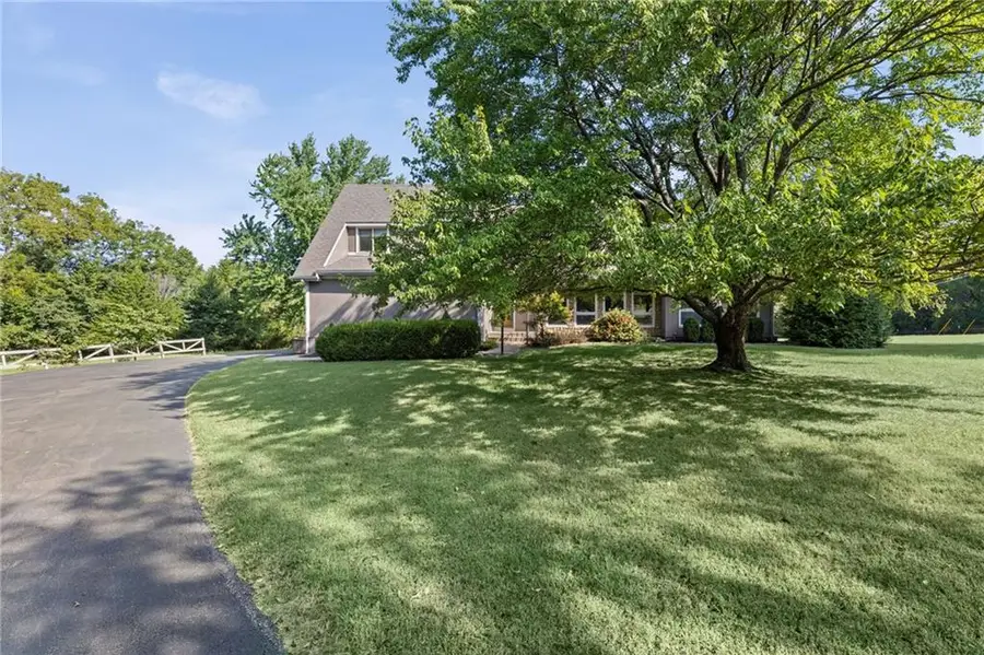 25050 W 129th Terrace, Olathe, KS 66061 - #2