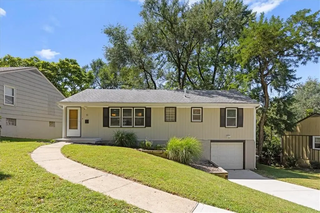 15 W 91st Street, Kansas City, MO 64114 - #1
