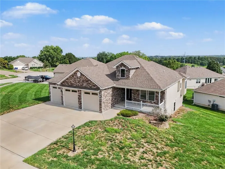 304 Prairie Rose Circle, Smithville, MO 64089 - #3
